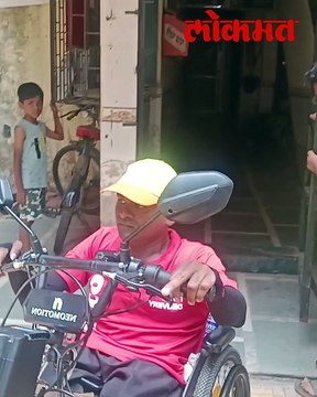 दिव्यांग प्रवीण शिंदे झाला जोमॅटोबॉय, का आणि कसा झाला प्रवीण जोमॅटोबॉय