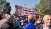 Kılıçdaroğlu’na yönelik cinsiyetçi ifadeler içeren pankarta tepki