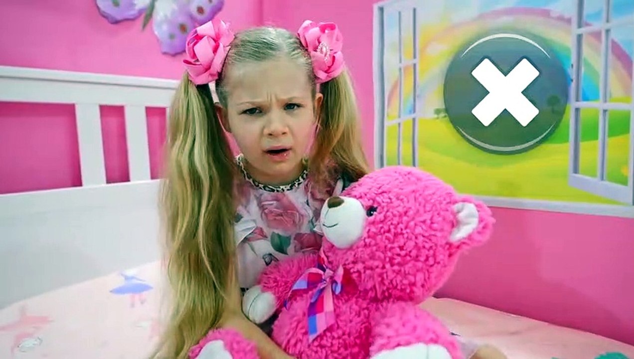 Pink vs Black Challenge by Diana and Roma