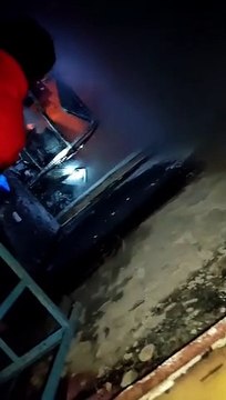 आधी रात फर्नीचर और इलेक्ट्रॉनिक दुकान में लगी भीषण आग, लाखों का सामान जलकर खाक