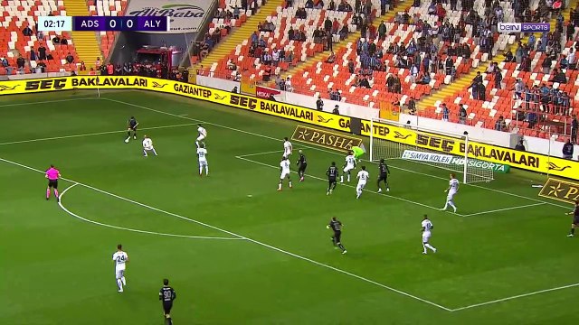 Adana Demirspor 4-2 Corendon Alanyaspor Maçın Geniş Özeti ve Golleri