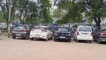 औद्योगिक क्षेत्र में हरित पट्टी पर पार्किंग स्टैंड देखें वीडियो