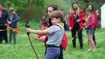 Royals swap Red Arrows for bow and arrows during help out