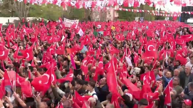 İmamoğlu, Konya'da: Bir Avuç İnsanın Çıkar Dünyası Bitiyor. Onun İçin Çıldırdılar. Onların Taşları Bu Milletin Huzuruna Atılmıştır. Sakın Korkmayın