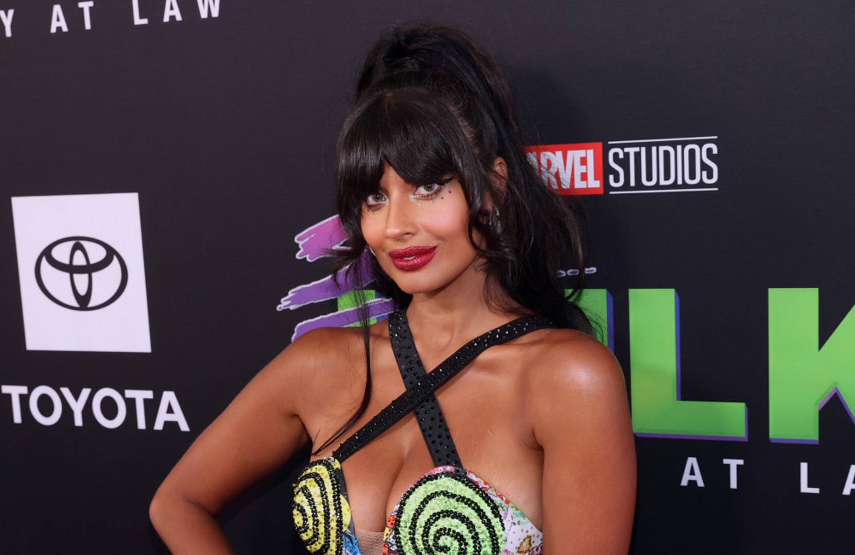 ⁣Jameela Jamil regrets turning down 'You' audition over sex scene fears