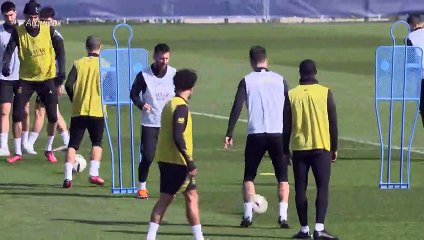 PSG encerra suspensão e Messi retorna aos treinos