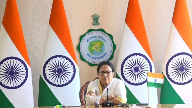 বাংলায় আসার পরিবর্তে মণিপুরে কেন্দ্রীয় নেতাদের যাওয়া উচিত : মমতা বন্দ্যোপাধ্যায় | Oneindia Bengali