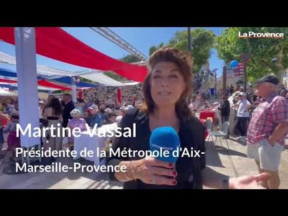 Pour la commémoration du 8 mai, un grand bal patriotique a eu lieu à La Ciotat