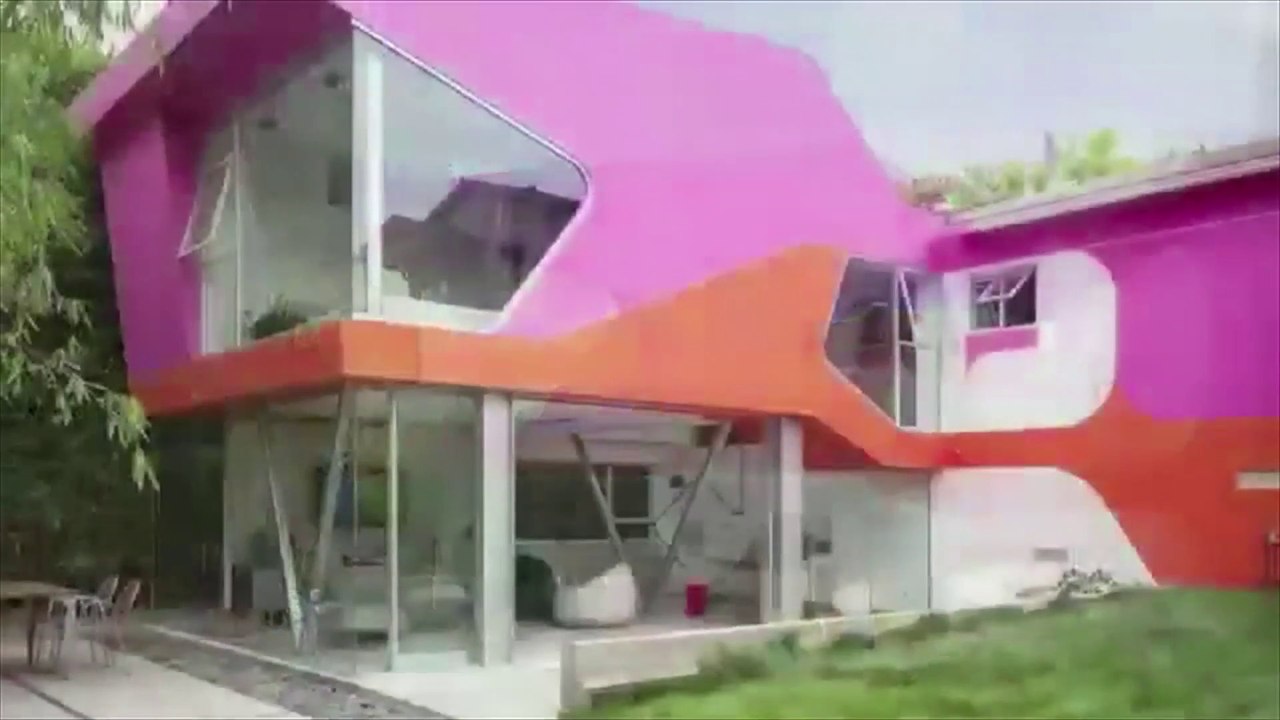 Travel Track On Sirk TV Remote: Eric Alan & Rhonda Voo (Superhosts - West Los Angeles) For "Airbnb Summer 2023"