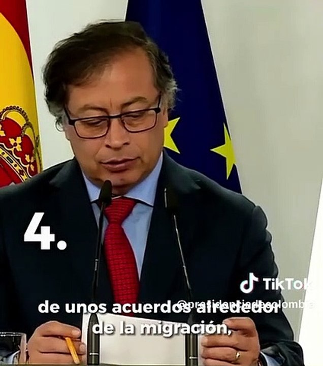 Gobiernos progresistas para abrir caminos progresistas  por Gustavo Petro