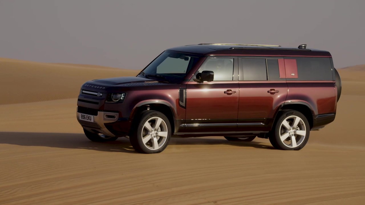 Land Rover Defender 130 in Sedona Red Driving Video - video Dailymotion