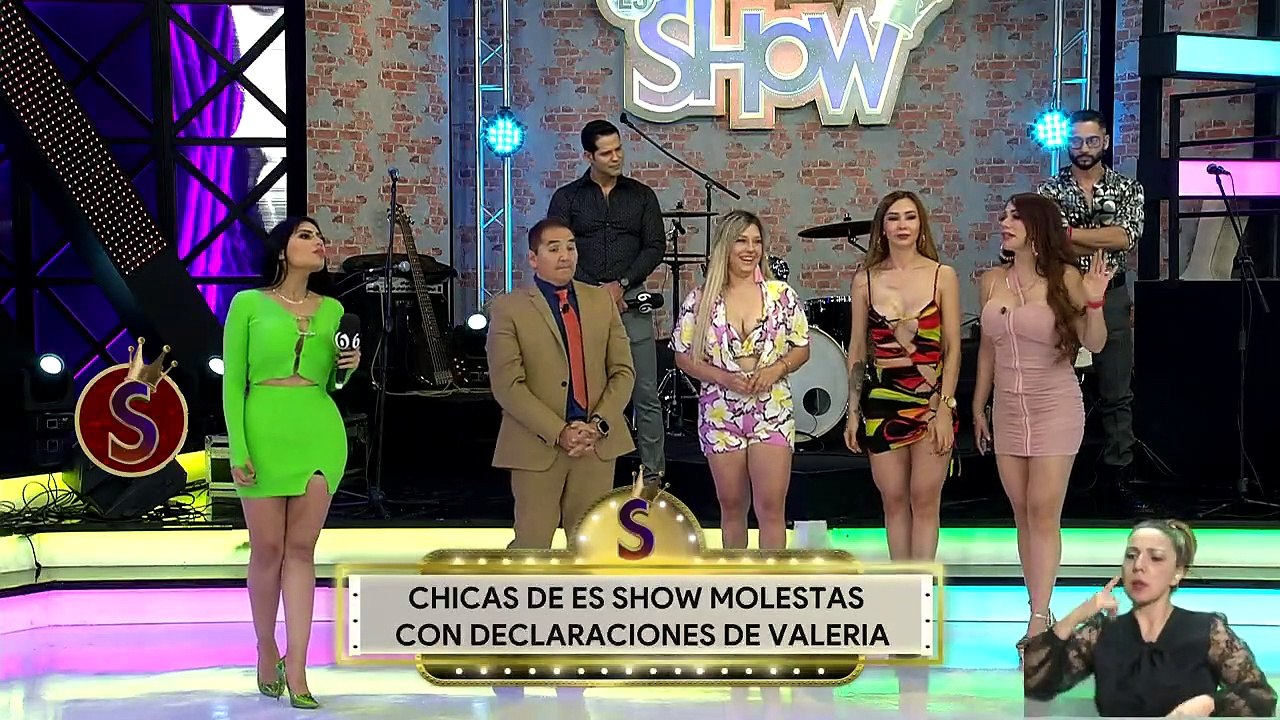 "Baila como parada de manos" Ludivinita contra Valeria