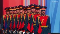 بدء العرض العسكري في الساحة الحمراء في موسكو بحضور بوتين