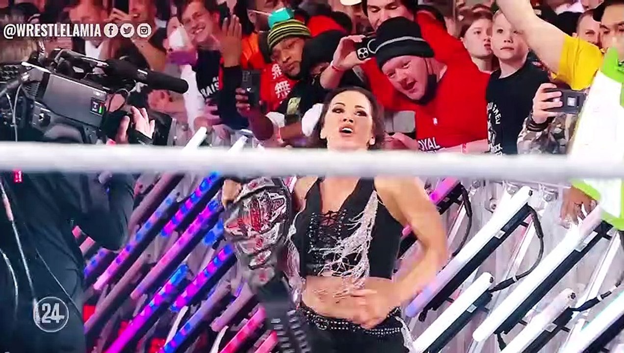 11 Rare Once in a lifetime moments in A WWE Royal Rumble Match
