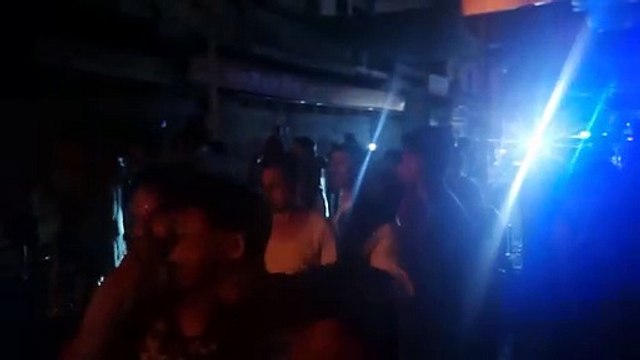 छत पर बने कमरों में सो रहा था परिवार, नीचे बेकरी में लगी भीषण आग...और हुआ ऐसा!