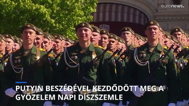 Putyin a Vörös Téren: valódi háborút folytatnak az országunk ellen