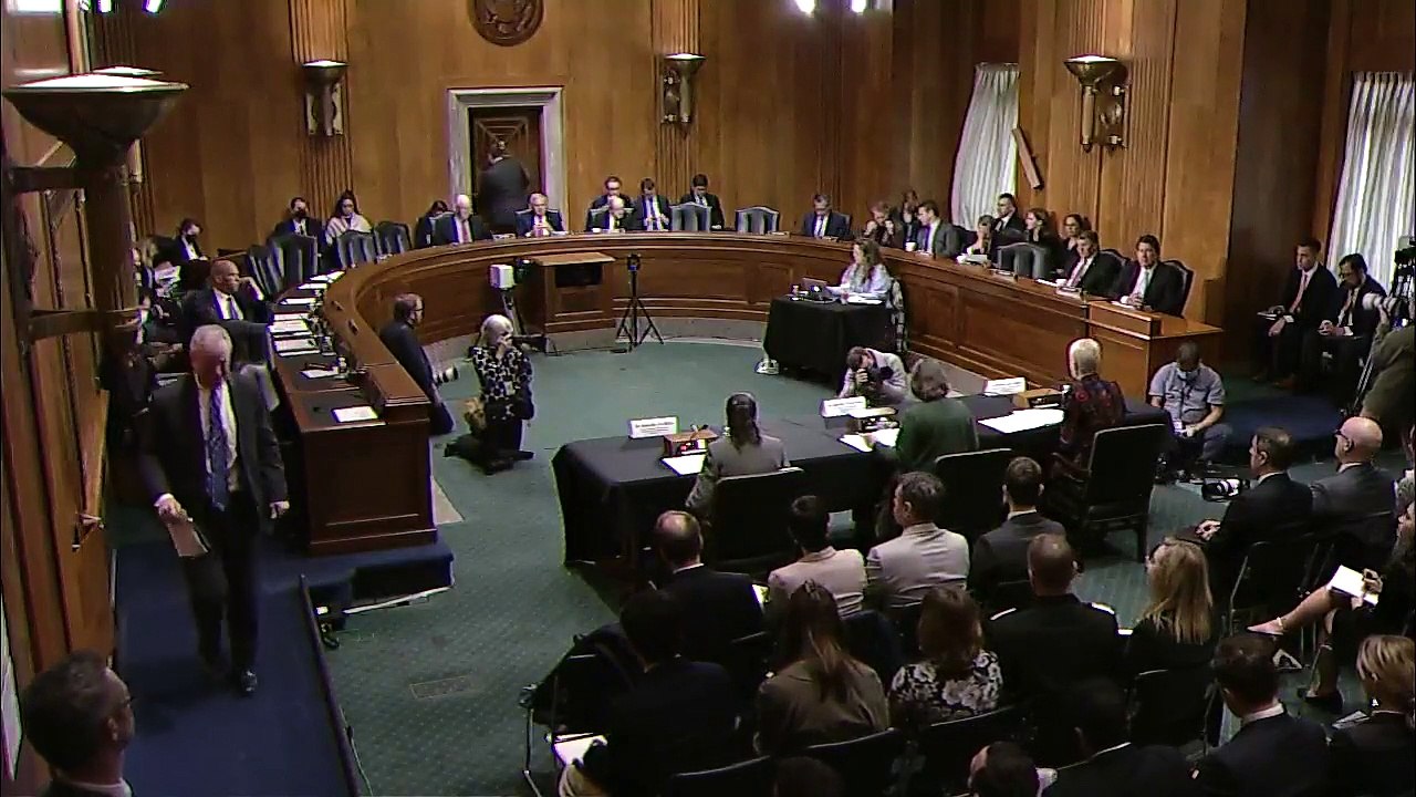 Countering Russian Aggression: Ukraine And Beyond | Senate Foreign Relations Committee 1/26/2023