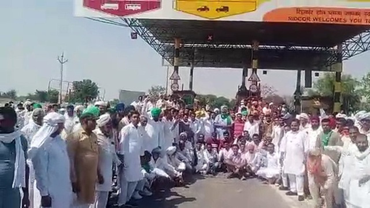 For irrigation water in Hanumangarh, farmers pr...