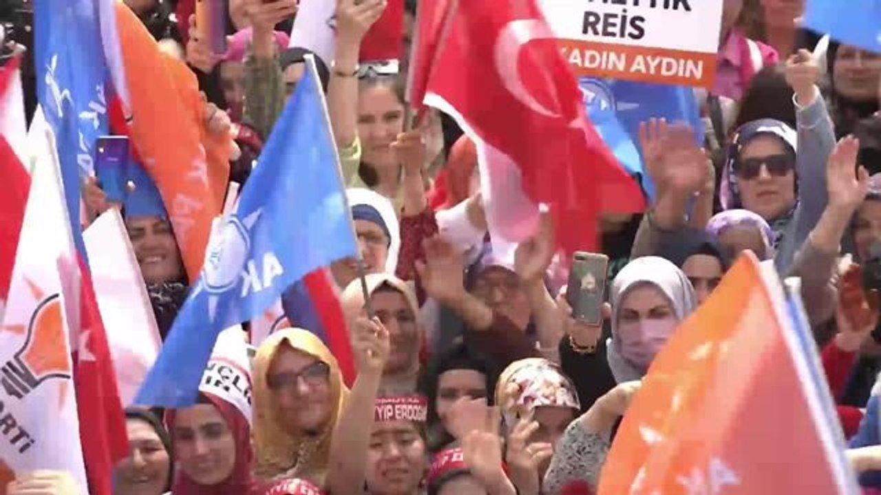 Erdoğan, Aydın'da: "27 Mayıs Her Şeyden Önce, 14 Mayıs'ın Bir Rövanşıdır. Şimdi, Pazar Günü Bu Rövanşı Alıyor Muyuz?"