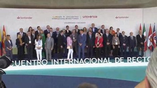 Pedro Sánchez apuesta por construir nuevos foros de conocimiento frente a negacionismos