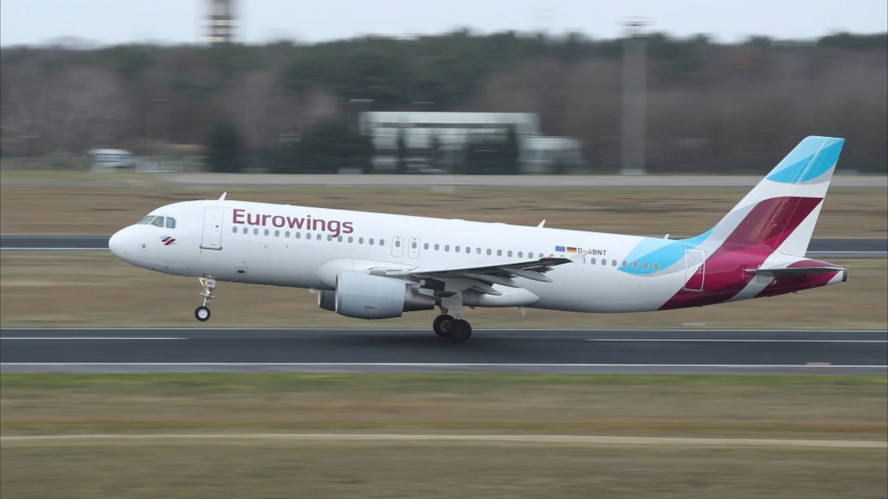 Malle-Flieger muss kurz nach Start plötzlich umdrehen