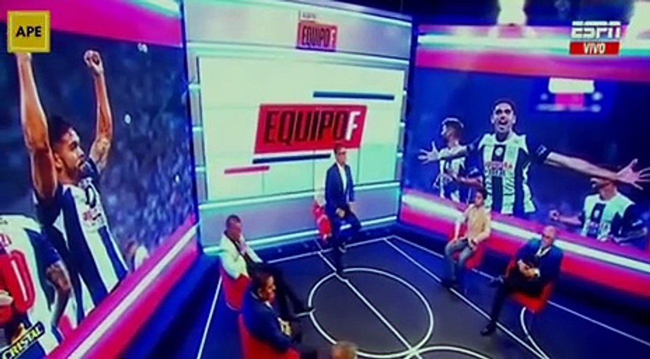 Percy Olivares arremete contra Alianza Lima