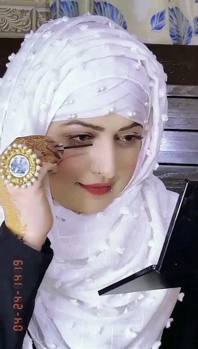 Beautiful girl vs crazy old man| funny video#Beautiful#girl#crazy#man