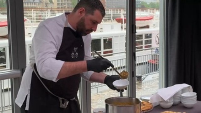 La comida de los 15.000 atletas de los JJOO de París será en un 80 % de productos locales