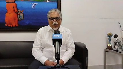 Reacción de Bienvenido Álvarez Vega tras enterarse ganó Premio Nacional de Periodismo 2023