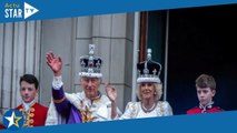 Couronnement de Charles III : on sait ce que le roi a dit à Camilla lorsqu’ils ont salué la foule su