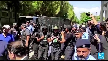 Pakistán: arrestan a ex primer ministro Imran Khan, desatando protestas en todo el país