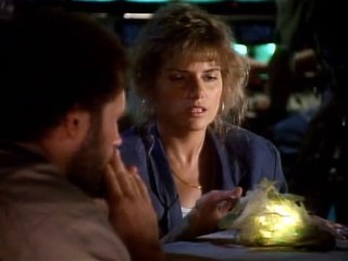 War Of The Worlds TV Series - No Direction Home - Season 2 Episode 2 - 1988 - 1990