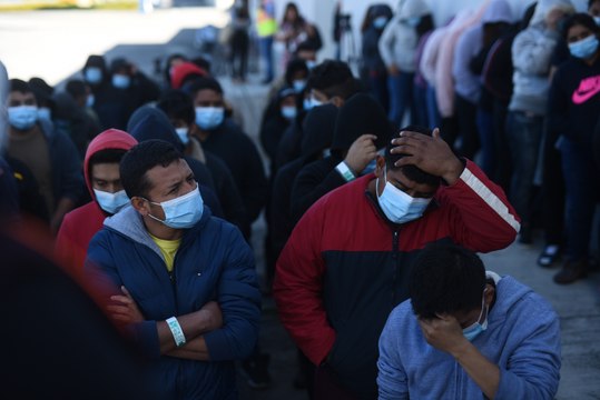 ¿Qué implicaciones tendría para los migrantes irregulares el levantamiento del Título 42 en EE. UU.?