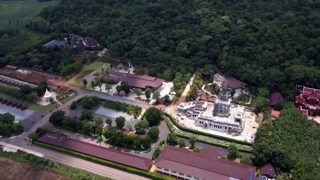 ภาพมุมสูง "วัดป่าธรรมคีรี" หลังจับ "สมีคม" ยักยอกเงินวัดหลายร้อยล้าน
