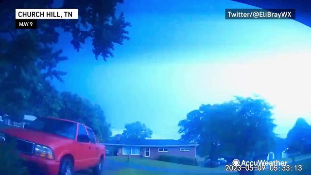 Severe storms wallop the Plains and Southeast