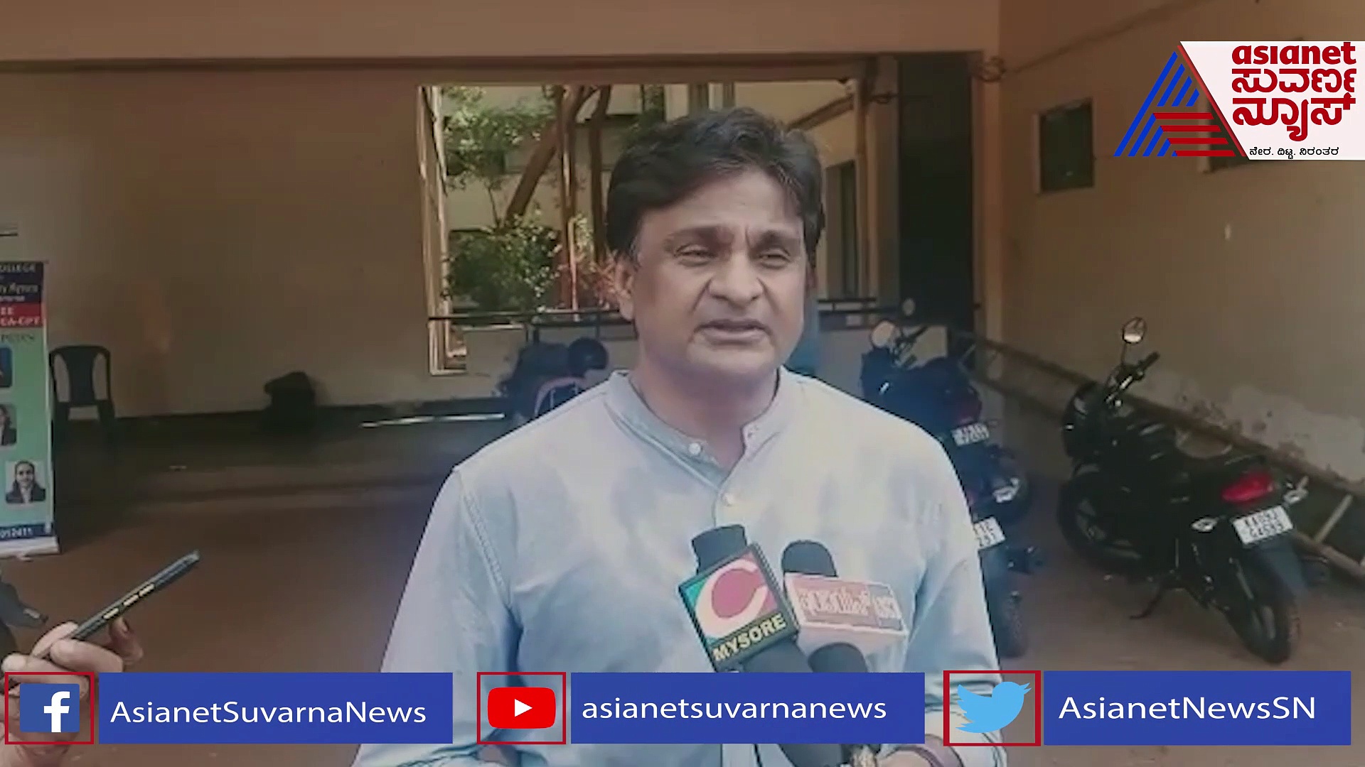 ಸರತಿ ಸಾಲಲ್ಲಿ ನಿಂತು ವೋಟ್ ಮಾಡಿ, ಹೊಸ ಮತದಾರರಿಗೆ ಮಹತ್ವದ ಸಂದೇಶ ಸಾರಿದ ಜಾವಗಲ್ ಶ್ರೀನಾಥ್