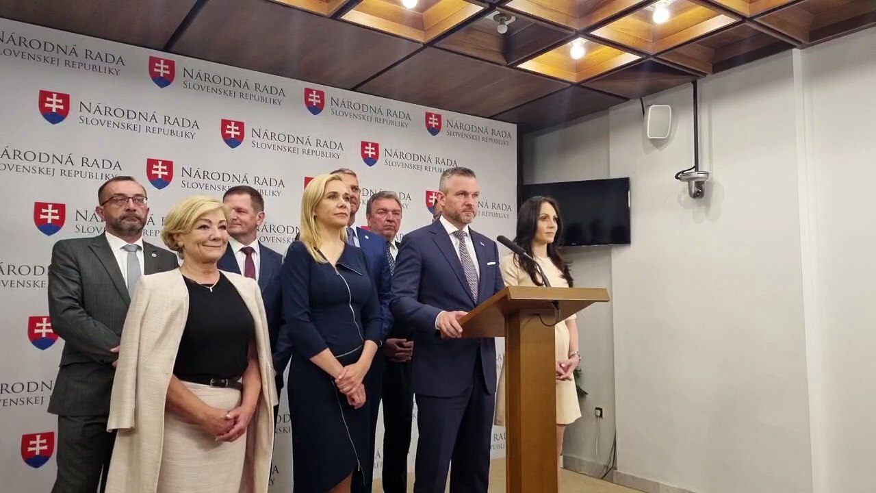 ZÁZNAM: P. Pellegrini: Nikdy sme nepovedali, že úradníckej vláde vyslovíme dôveru