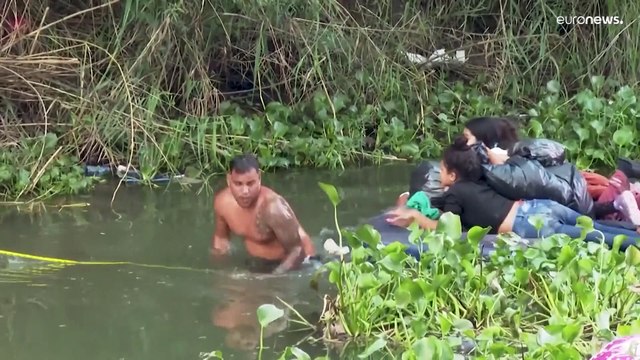 استمرار تدفق المهاجرين إلى الولايات المتحدة مع قرب انتهاء العمل بـ المادة 42