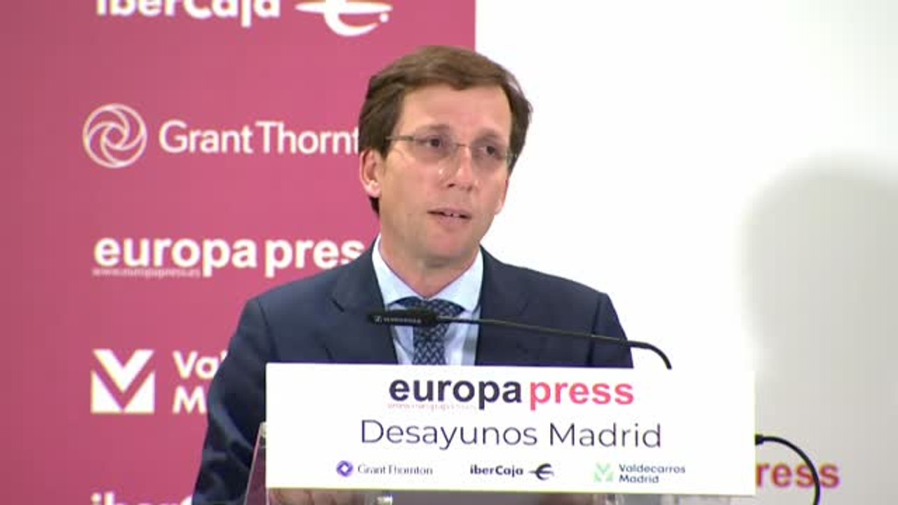 Martínez-Almeida insiste en gobernar en solitario