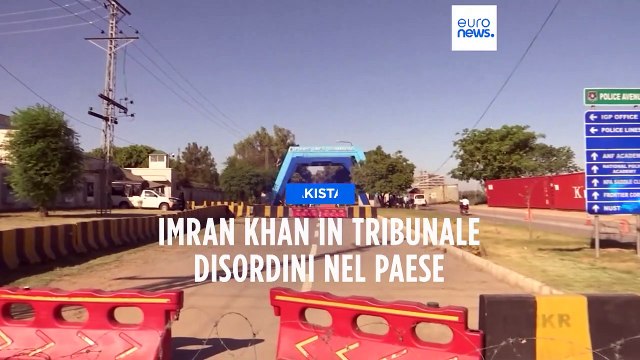 Pakistan: l'ex premier Imran Khan in tribunale. Disordini e arresti