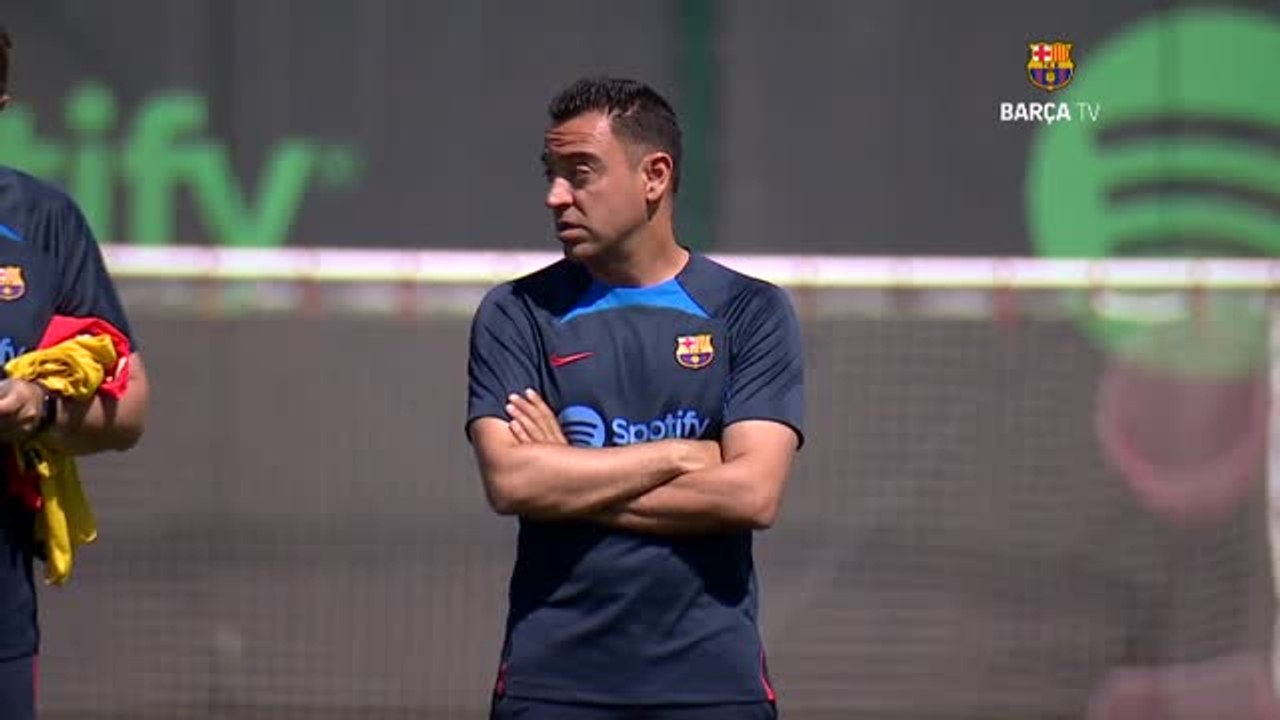 Busquets se entrena con el Barça tras anunciar que deja el club a final de temporada