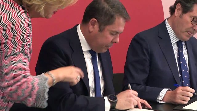 CCOO, UGT, CEOE y Cepyme firman el acuerdo que permitirá subir salarios un 10% hasta 2025