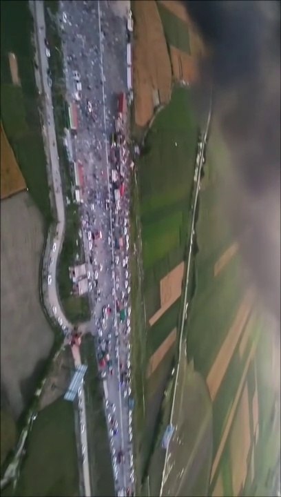 Pti protest