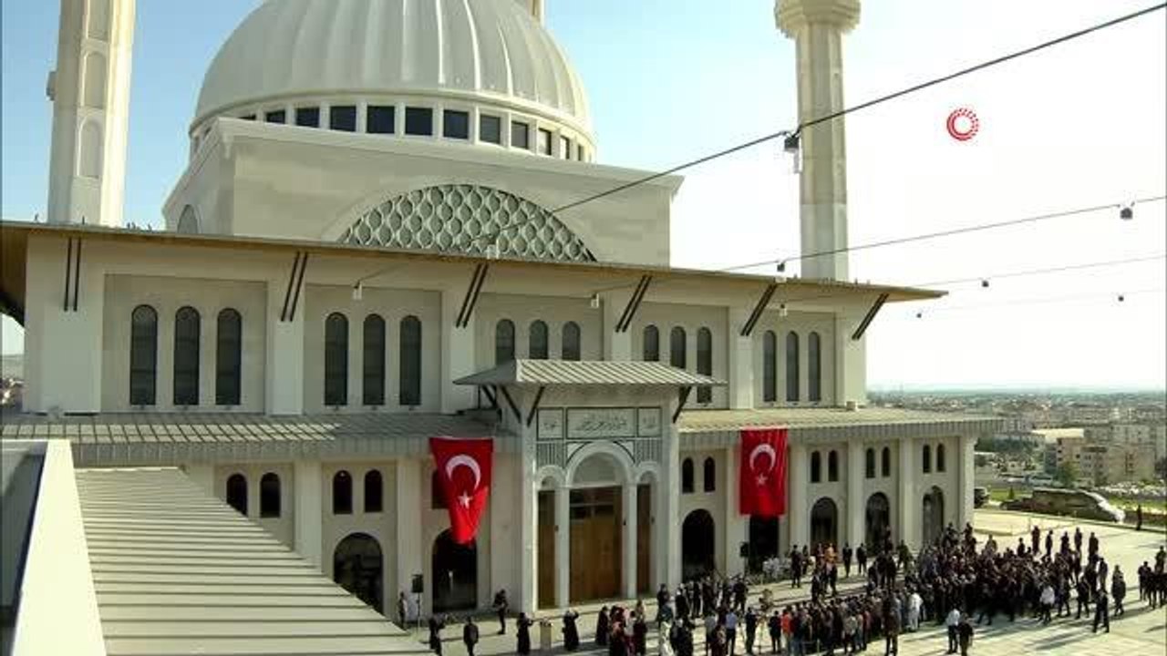 Cumhurbaşkanı Erdoğan Batman'da Necat Nasıroğlu Külliyesi'nin açılışına katıldı