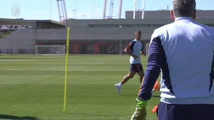 Un joven con autismo, nuevo utillero de la Selección Española de Fútbol Sub-17