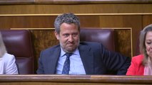 Gran enfado de Escrivá en el Congreso: 