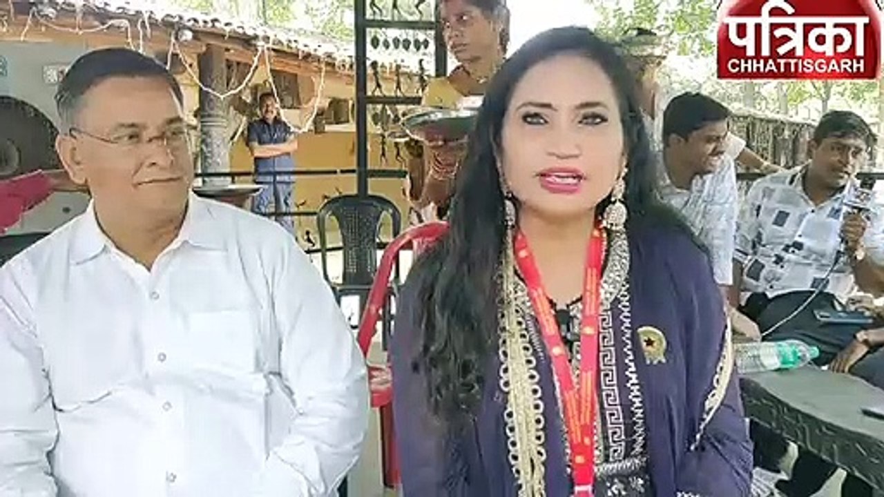 मोना सेन का नाम गोल्डन बुक ऑफ वर्ल्ड रिकॉर्ड में दर्ज