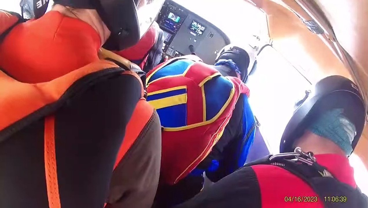 Le parachute échoue pendant le parachutisme