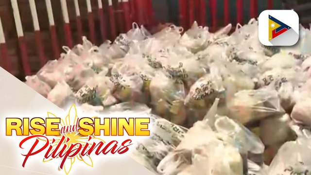 DSWD, namahagi ng tulong sa mga nasunugan sa Pritil Market, Tondo, Maynila