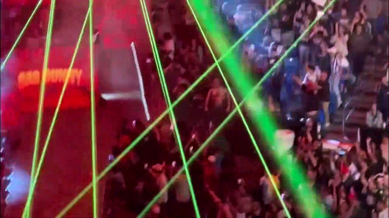 Bad Bunny saves Rey Mysterio from The Judgment Day - WWE Smackdown 5/5/23